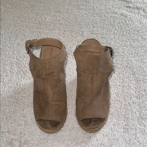 👡 Women’s Merona Peep Toe Espadrille Wedges – Taupe, Size 10